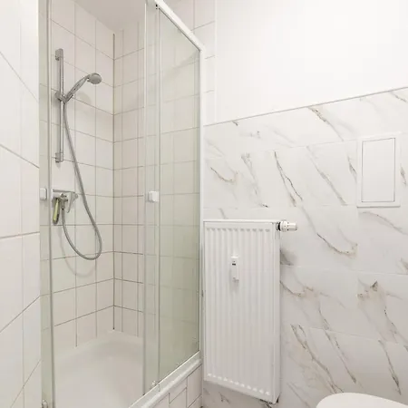 Lehastays - I 4 Einzelbetten Apartment Leipzig